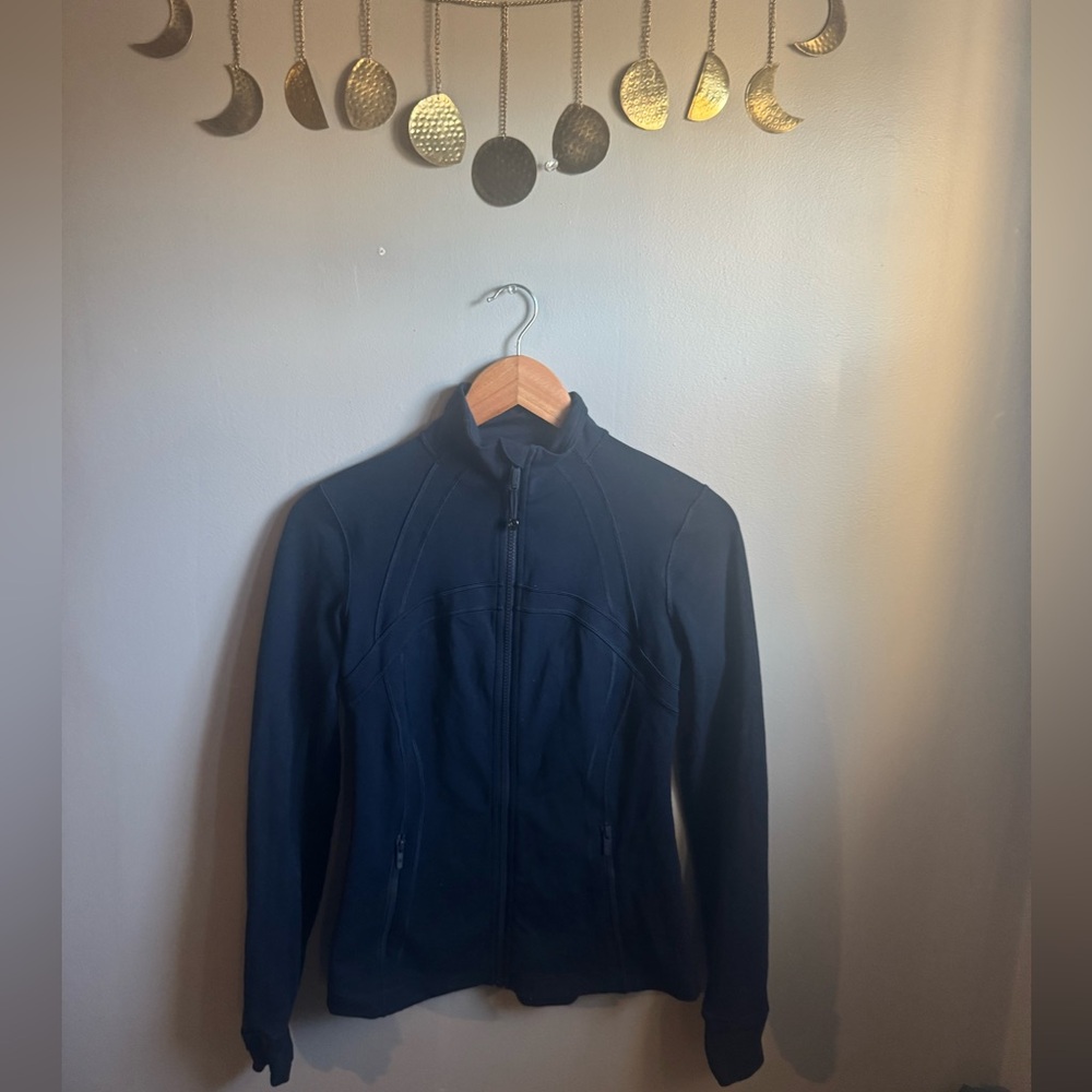 True Navy Lululemon Define Jacket size 6